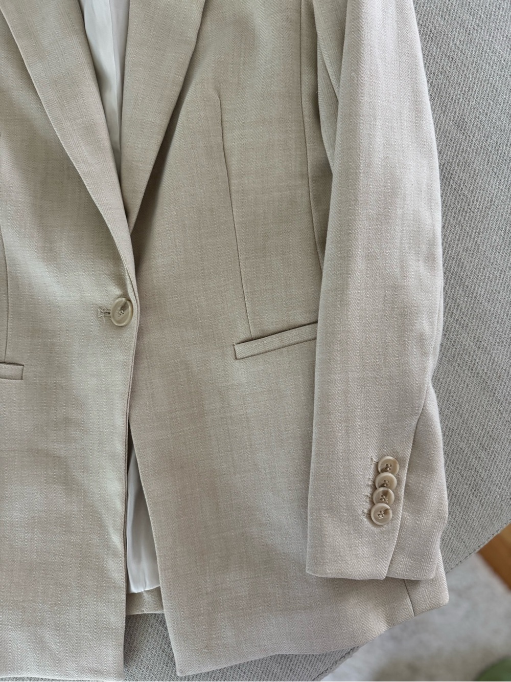 H&M Beige Single-Button Blazer - Picture 7 of 9